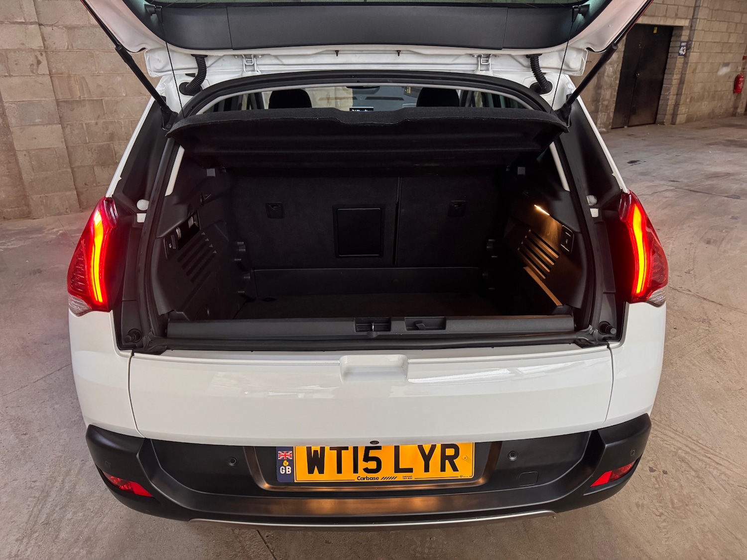 Used Peugeot 3008 2015 for sale - 78092784: Photo 10