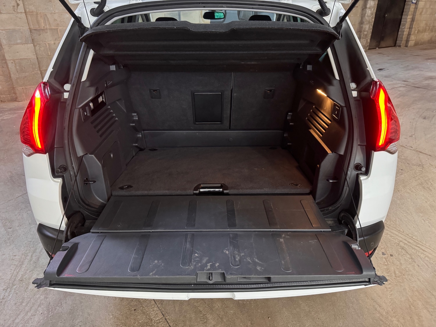 Used Peugeot 3008 2015 for sale - 78092784: Photo 11