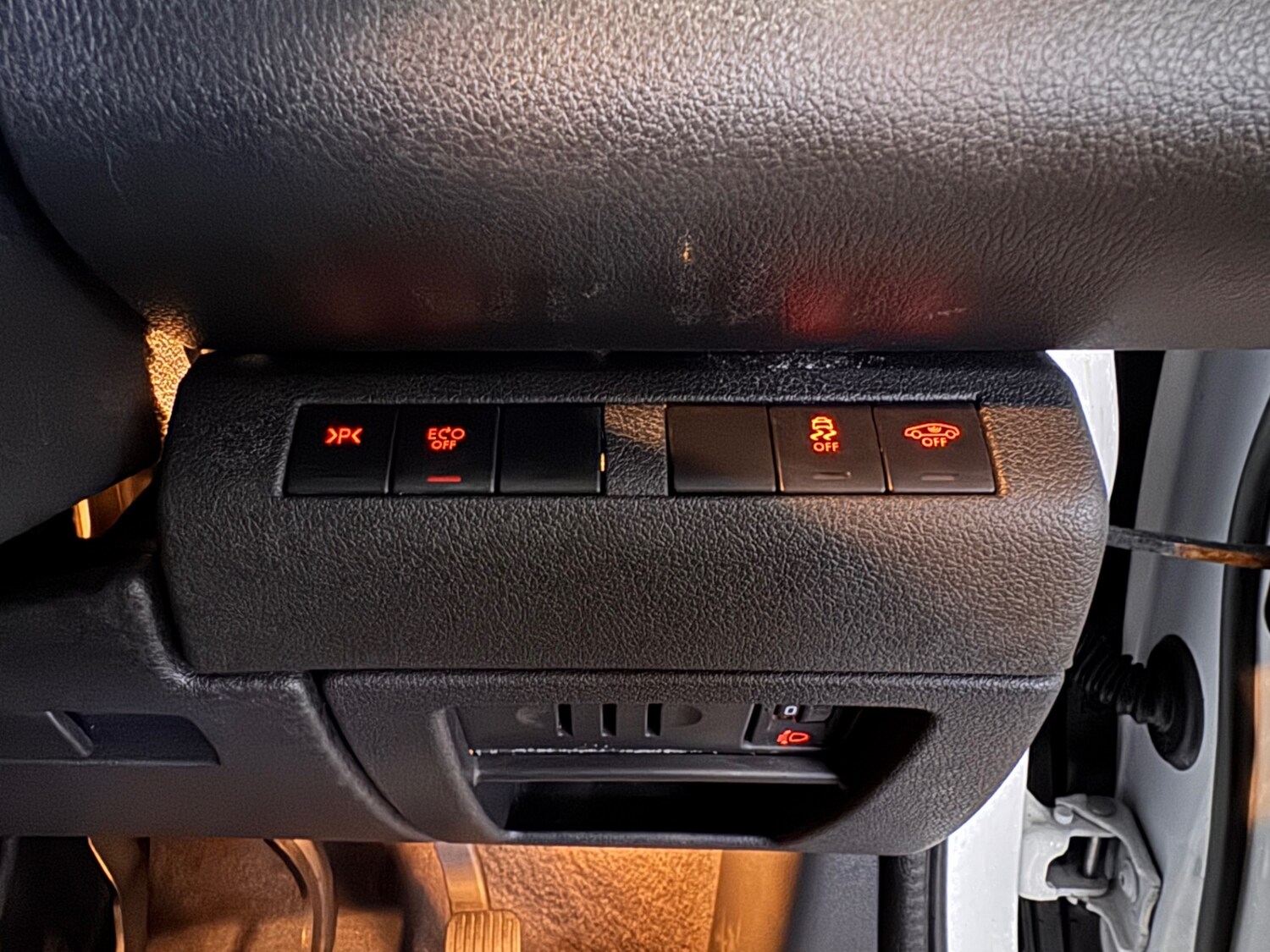 Used Peugeot 3008 2015 for sale - 78092784: Photo 24