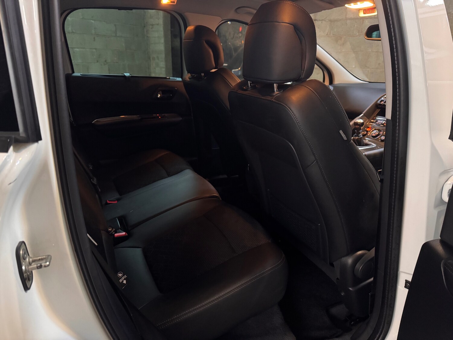 Used Peugeot 3008 2015 for sale - 78092784: Photo 29