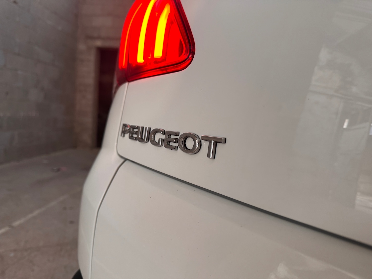 Used Peugeot 3008 2015 for sale - 78092784: Photo 8