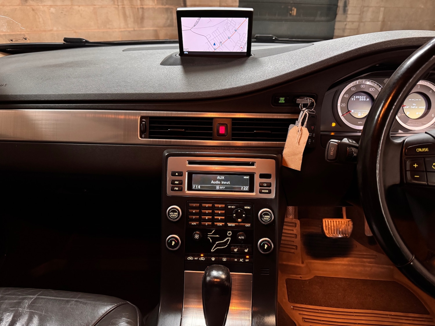 Used Volvo V70 2008 for sale - 78053624: Photo 18