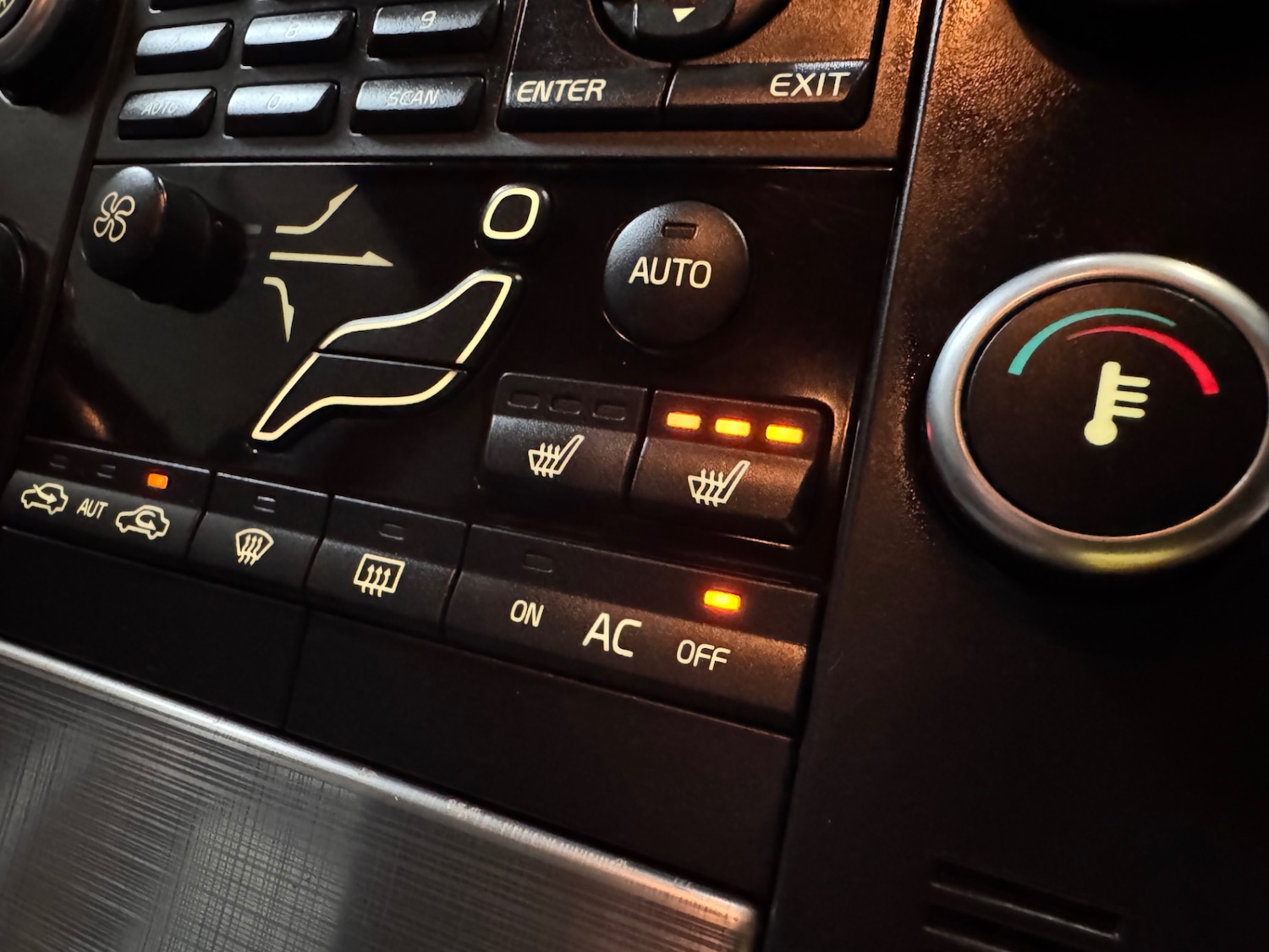 Used Volvo V70 2008 for sale - 78053624: Photo 20