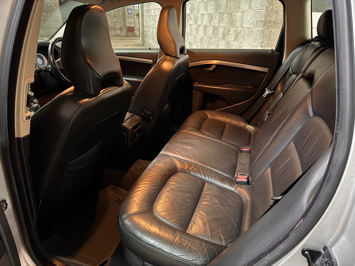 Used Volvo V70 2008 for sale - 78053624: Photo 24