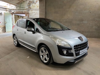 Used Peugeot 3008 2012 for sale - 79373112: Photo