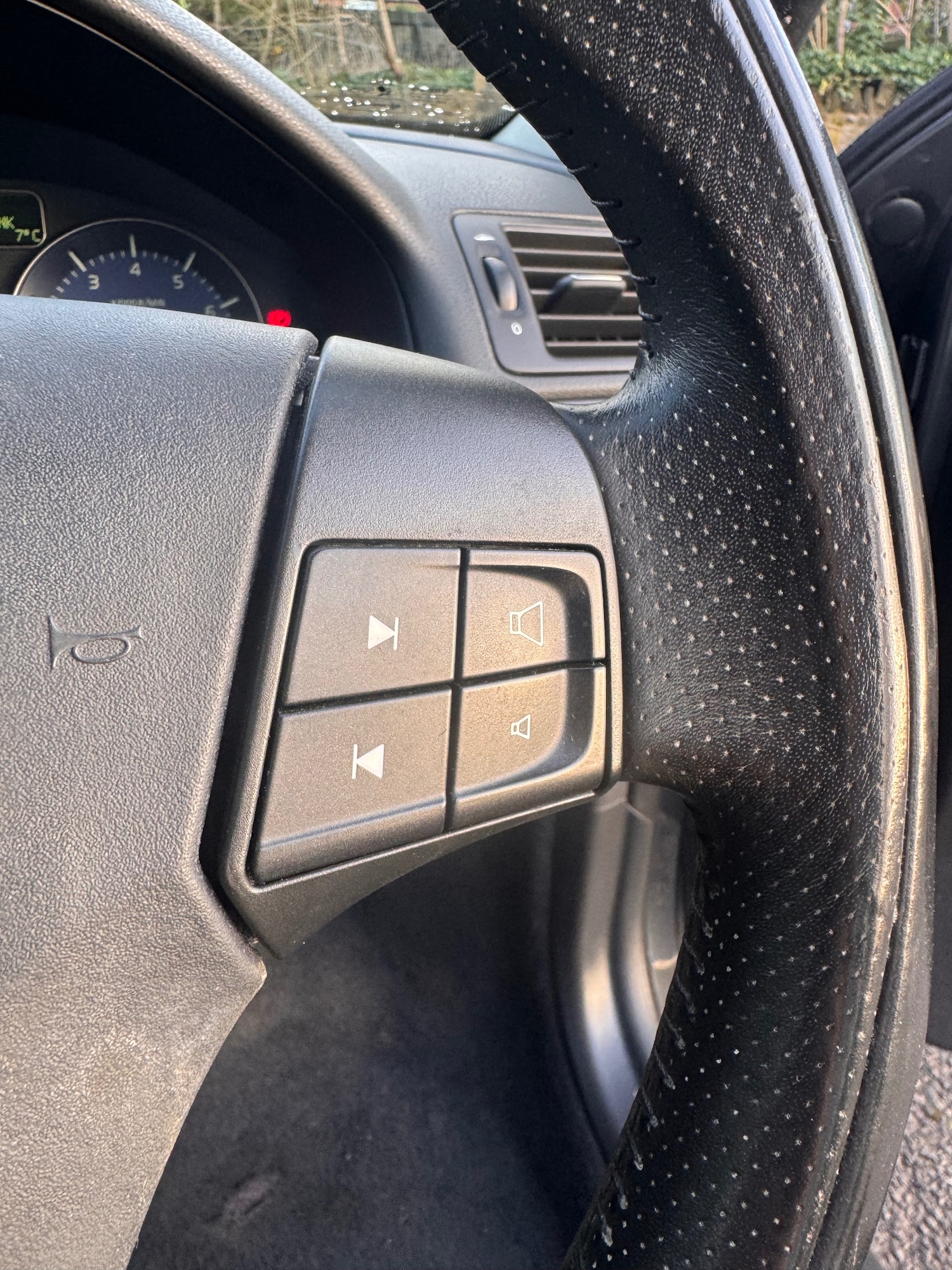 Used Volvo C30 2012 for sale - 77896587: Photo 15