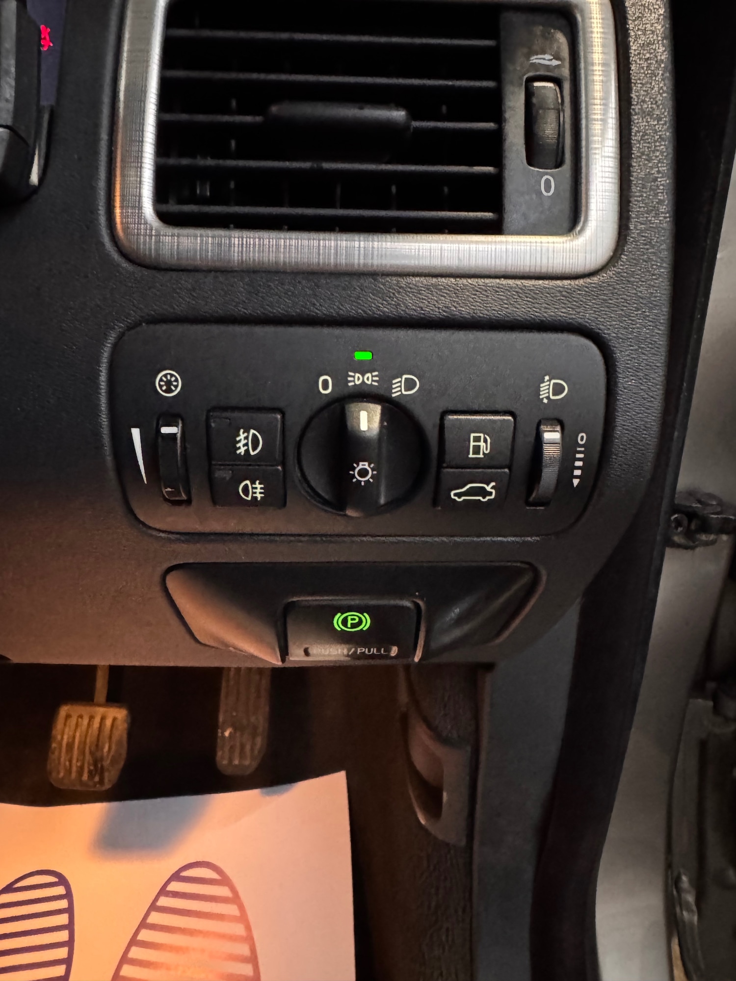 Used Volvo V70 2009 for sale - 77638766: Photo 16