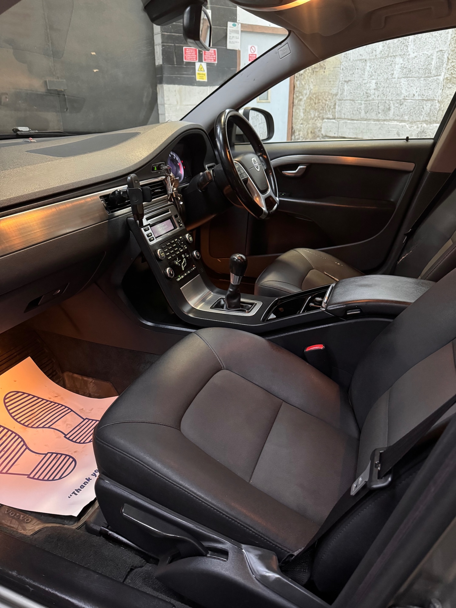 Used Volvo V70 2009 for sale - 77638766: Photo 21