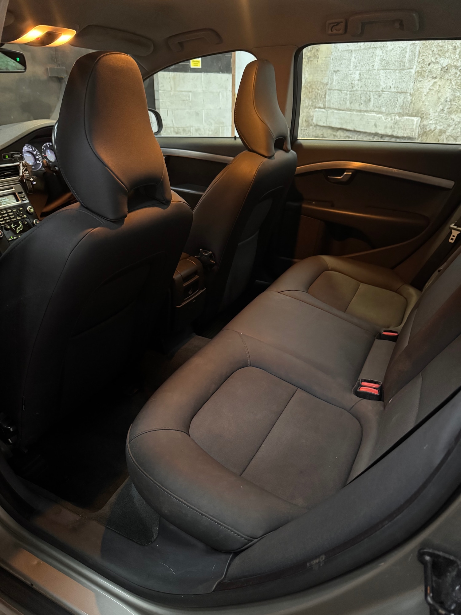 Used Volvo V70 2009 for sale - 77638766: Photo 23