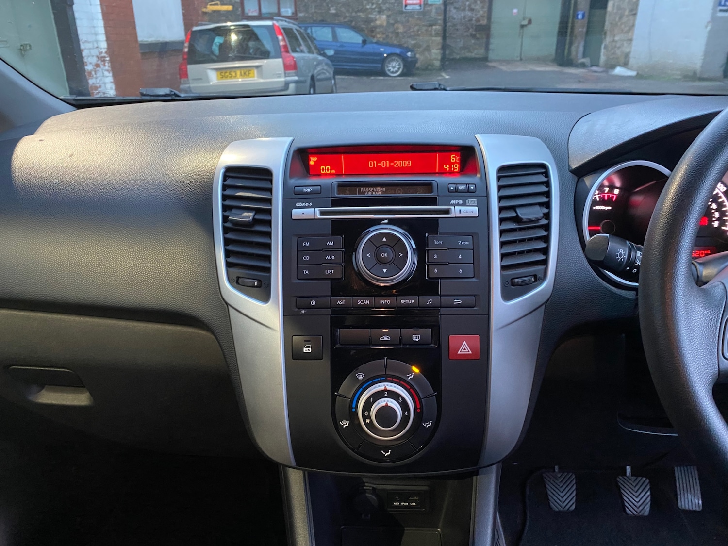 Used Kia Venga 2013 for sale - 77301517: Photo 12