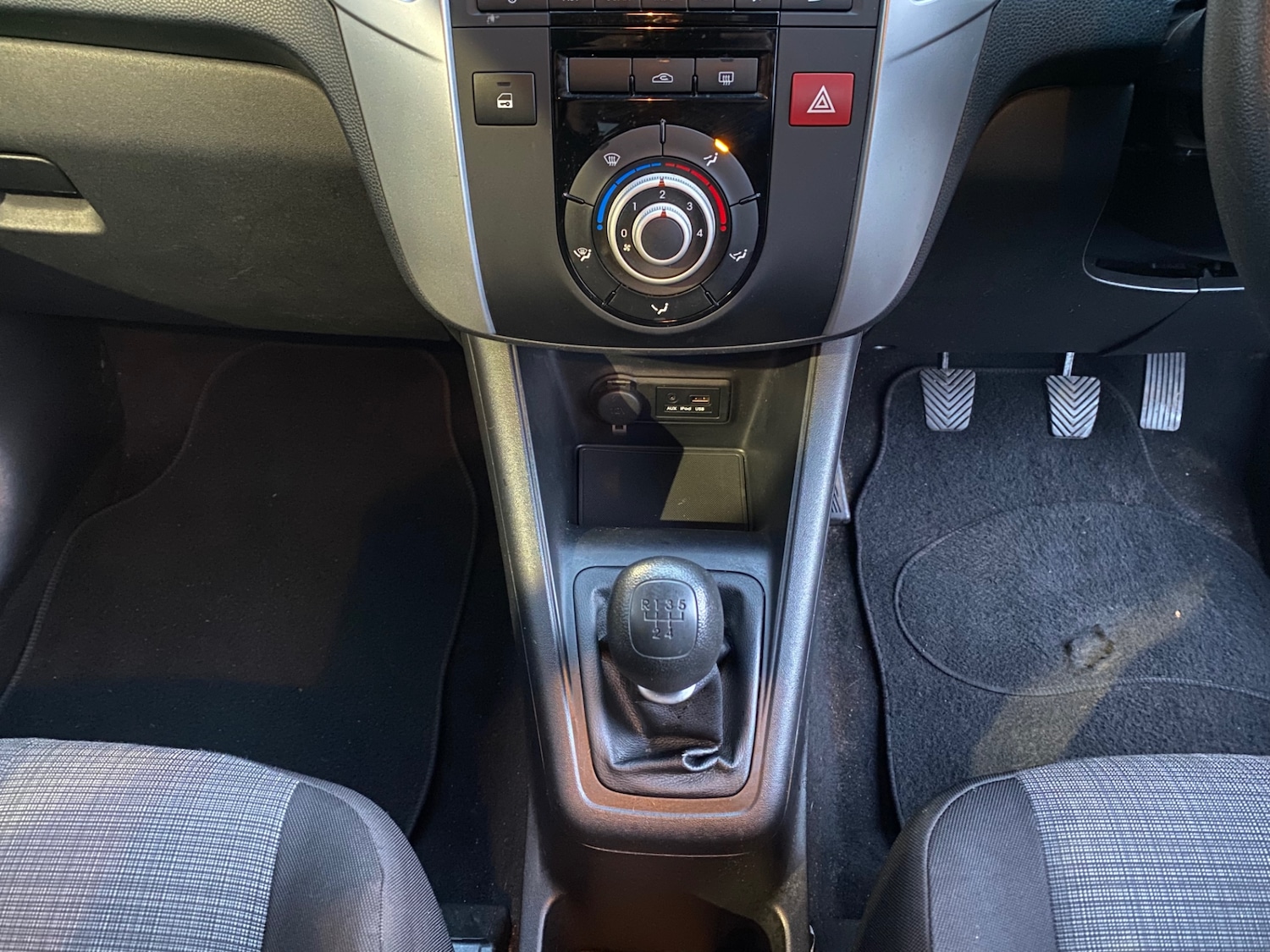 Used Kia Venga 2013 for sale - 77301517: Photo 13