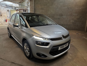 Used Citroen C4 Picasso 2015 for sale - 79038786: Photo