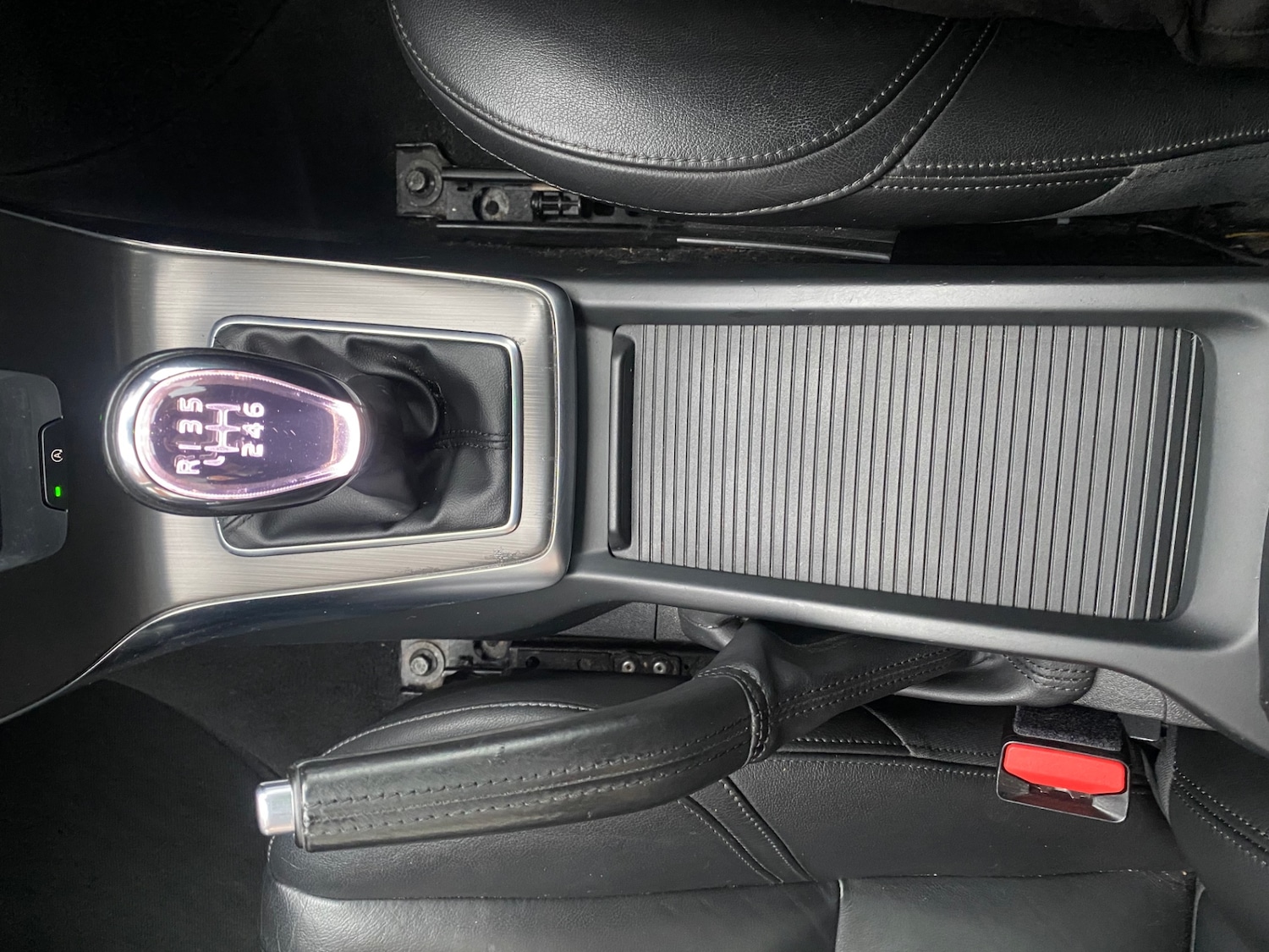 Used Volvo V40 2013 for sale - 77300670: Photo 18