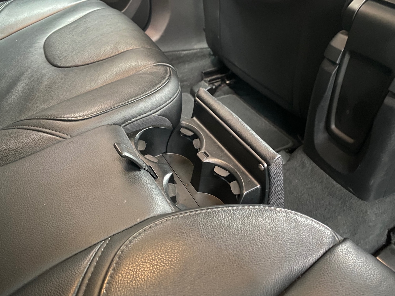 Used Volvo V40 2013 for sale - 77300670: Photo 21