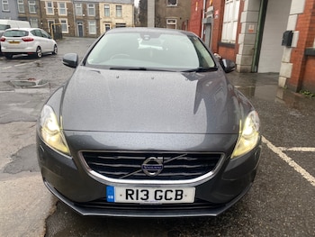 Used Volvo V40 2013 for sale - 77300670: Photo