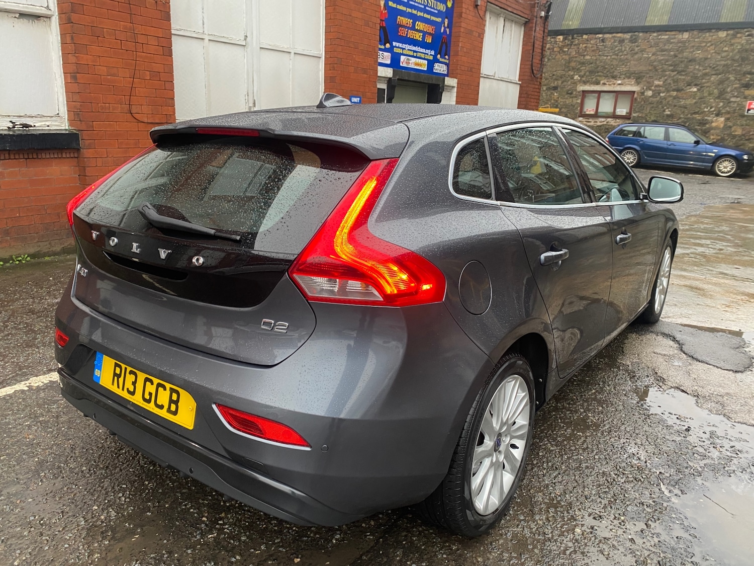Used Volvo V40 2013 for sale - 77300670: Photo 6