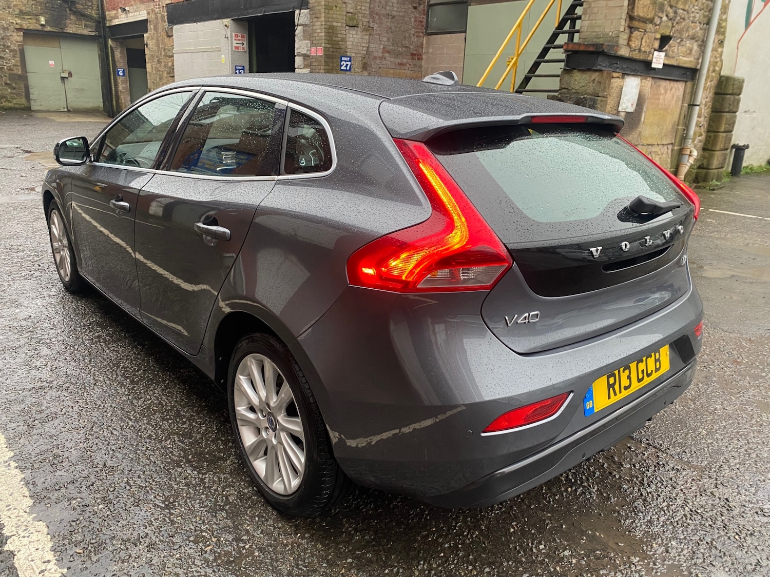 Used Volvo V40 2013 for sale - 77300670: Photo 8