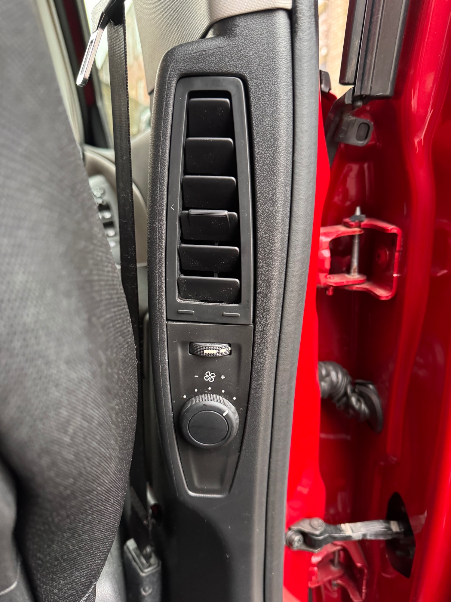 Used Citroen Grand C4 Picasso 2015 for sale - 77640233: Photo 24