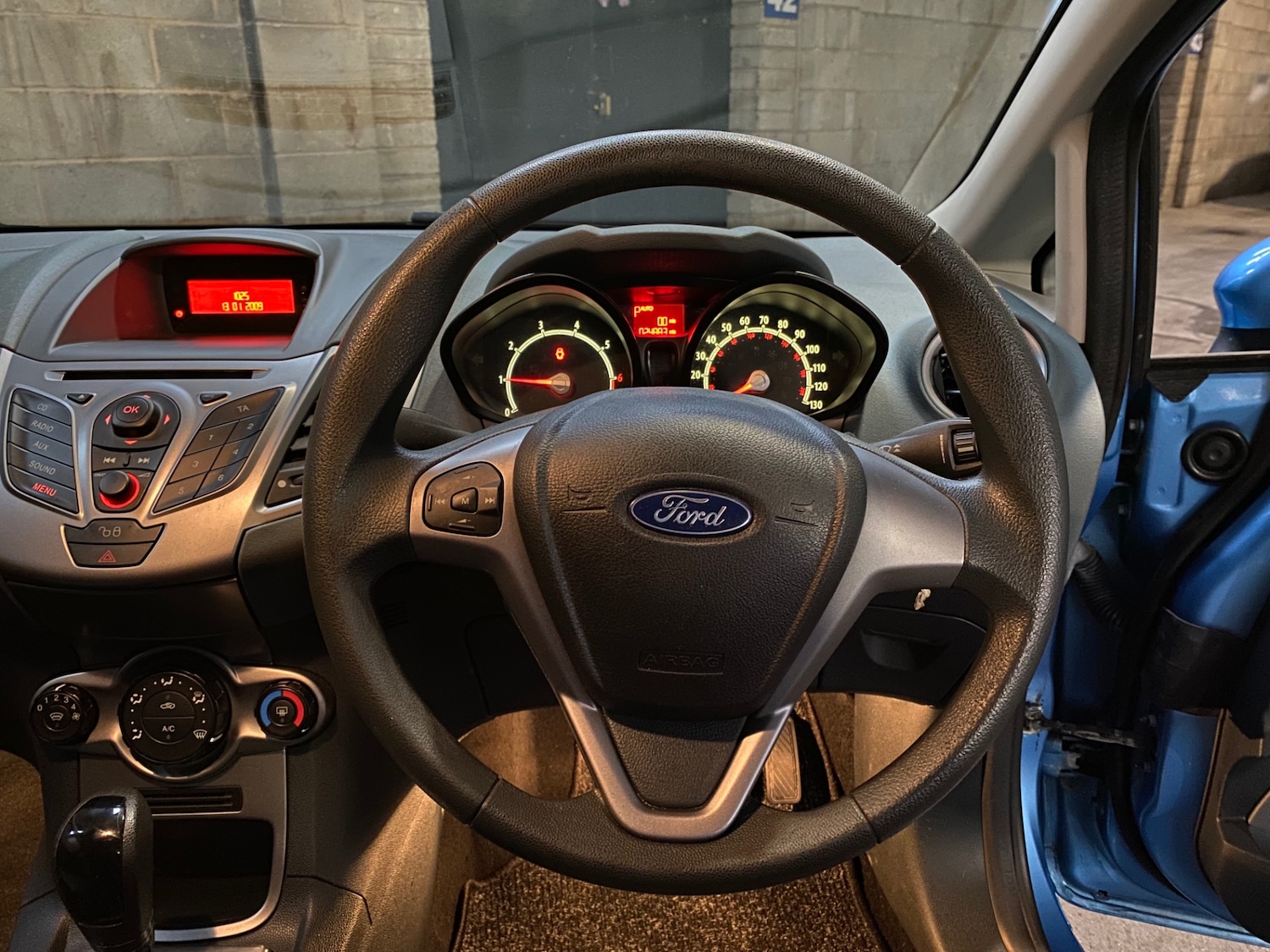 Used Ford Fiesta 2009 for sale - 77319957: Photo 10