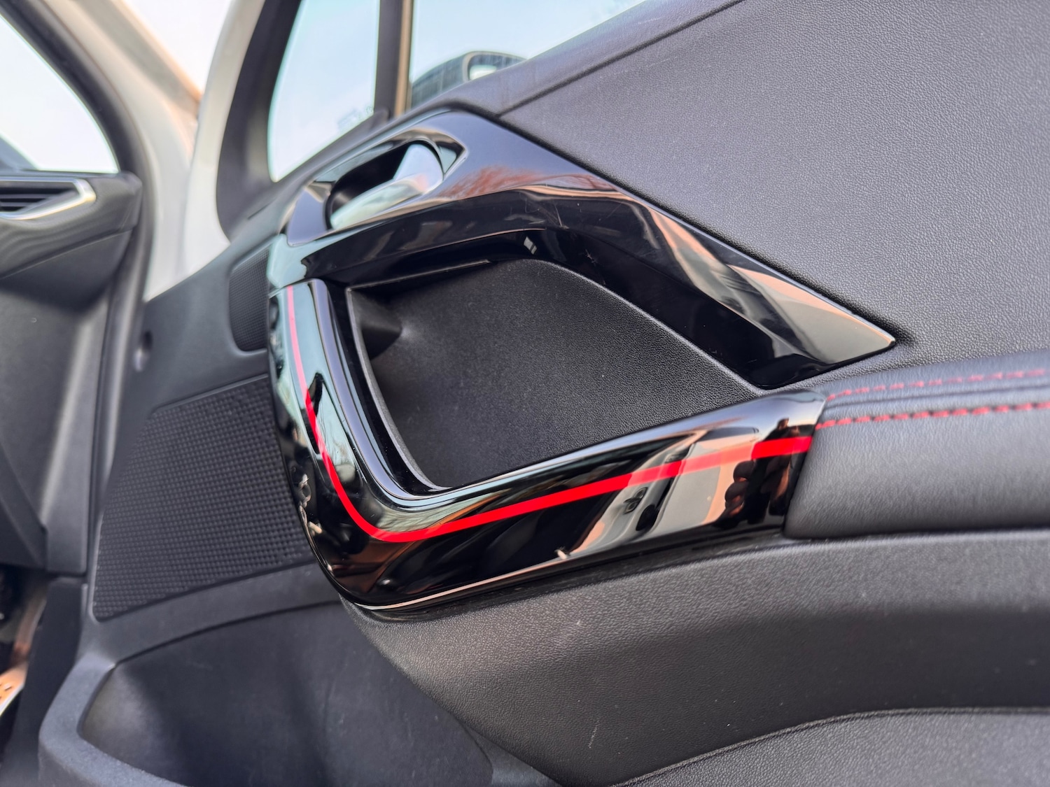 Used Peugeot 2008 2017 for sale - 77747327: Photo 24