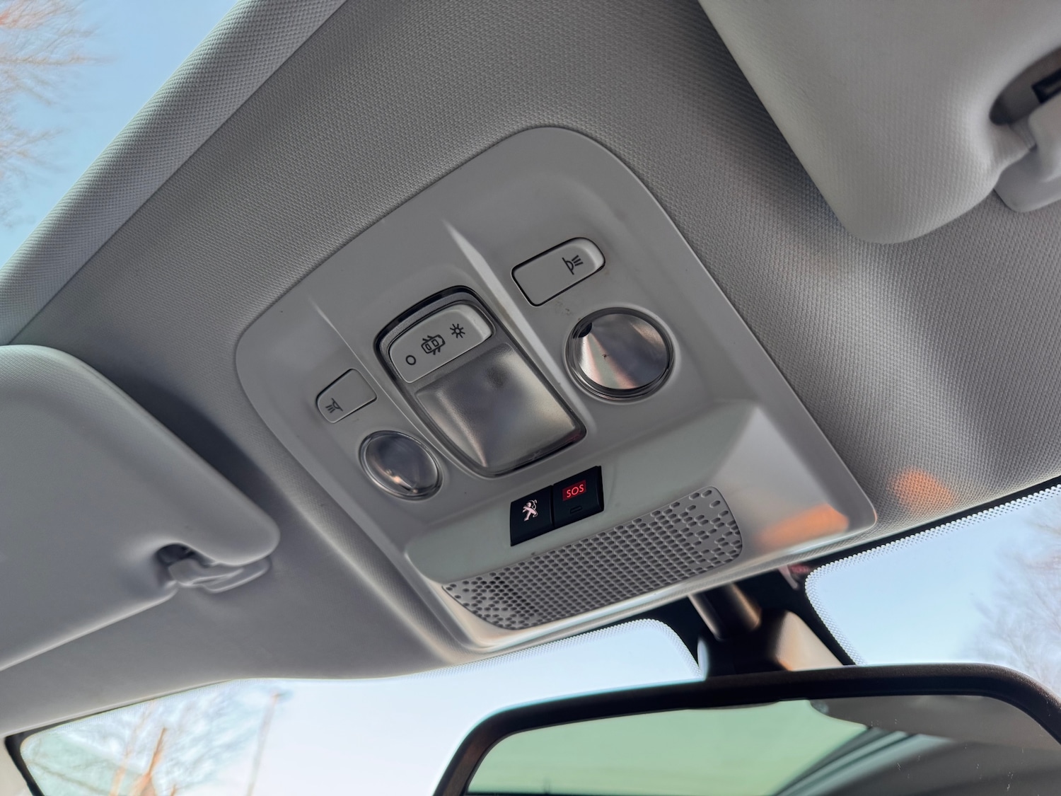 Used Peugeot 2008 2017 for sale - 77747327: Photo 30