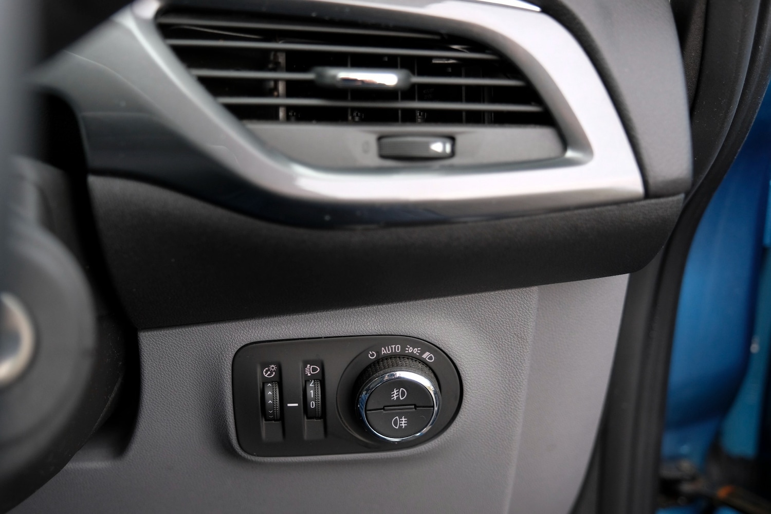 Used Vauxhall Corsa 2018 for sale - 76693498: Photo 55