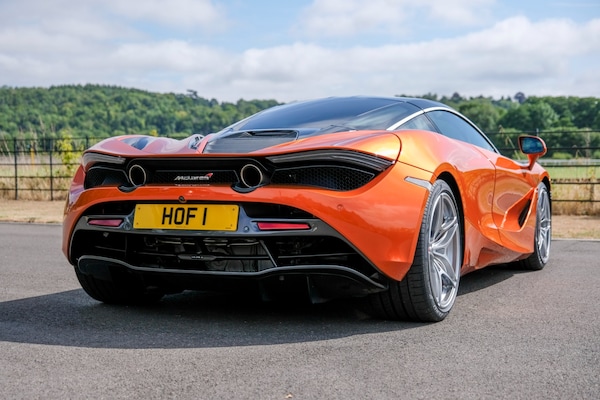 Used McLaren 720S 2018 for sale - 75190561: Photo 2