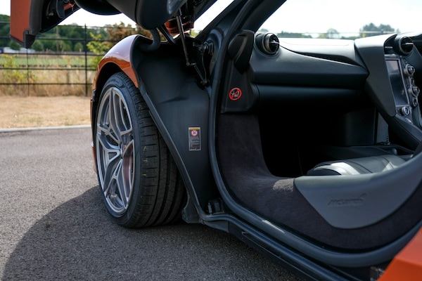 Used McLaren 720S 2018 for sale - 75190561: Photo 39