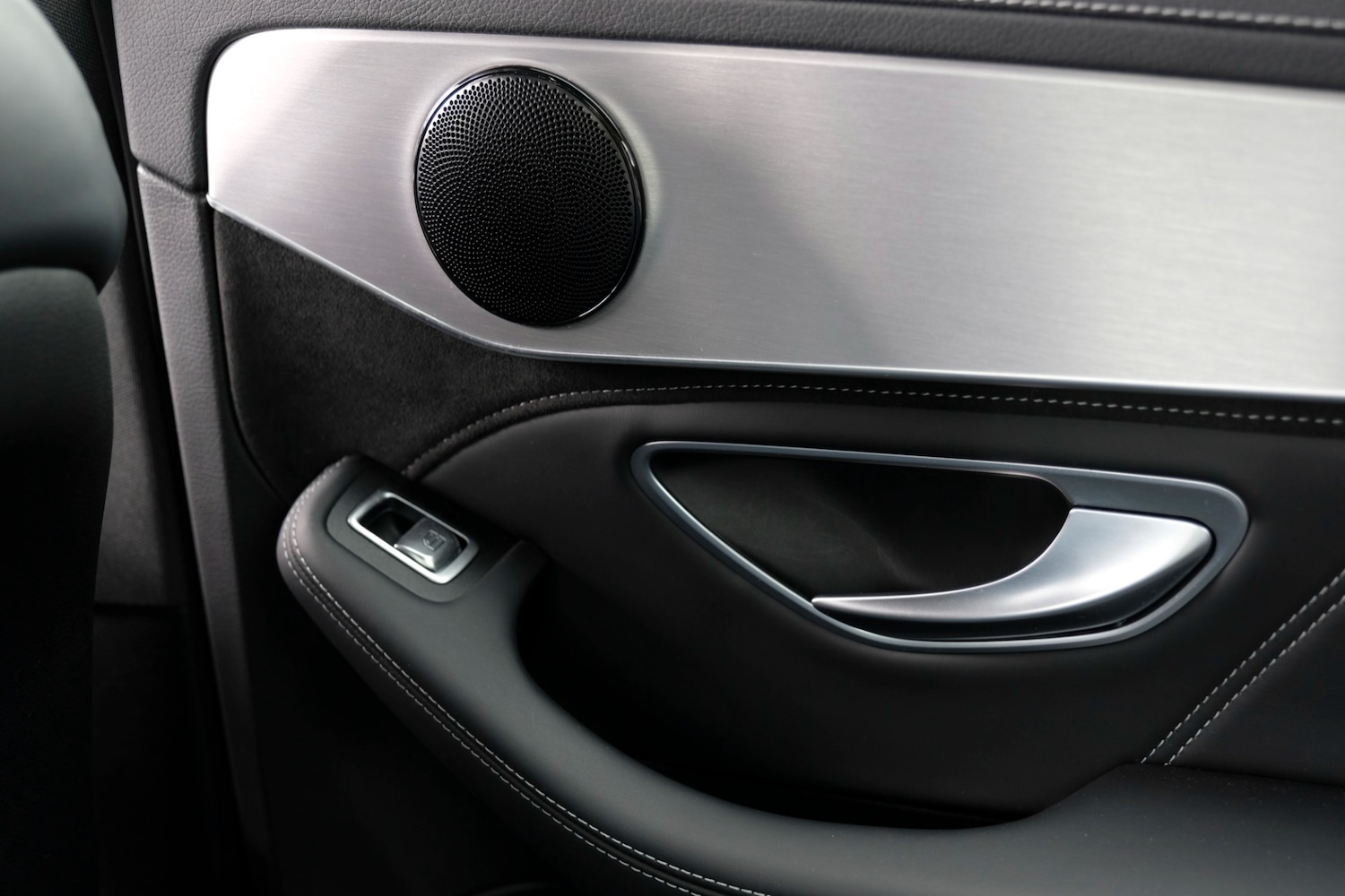 Used Mercedes-Benz C Class 2020 for sale - 76082580: Photo 35