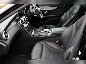 Used Mercedes-Benz C Class 2020 for sale - 76082580: Photo