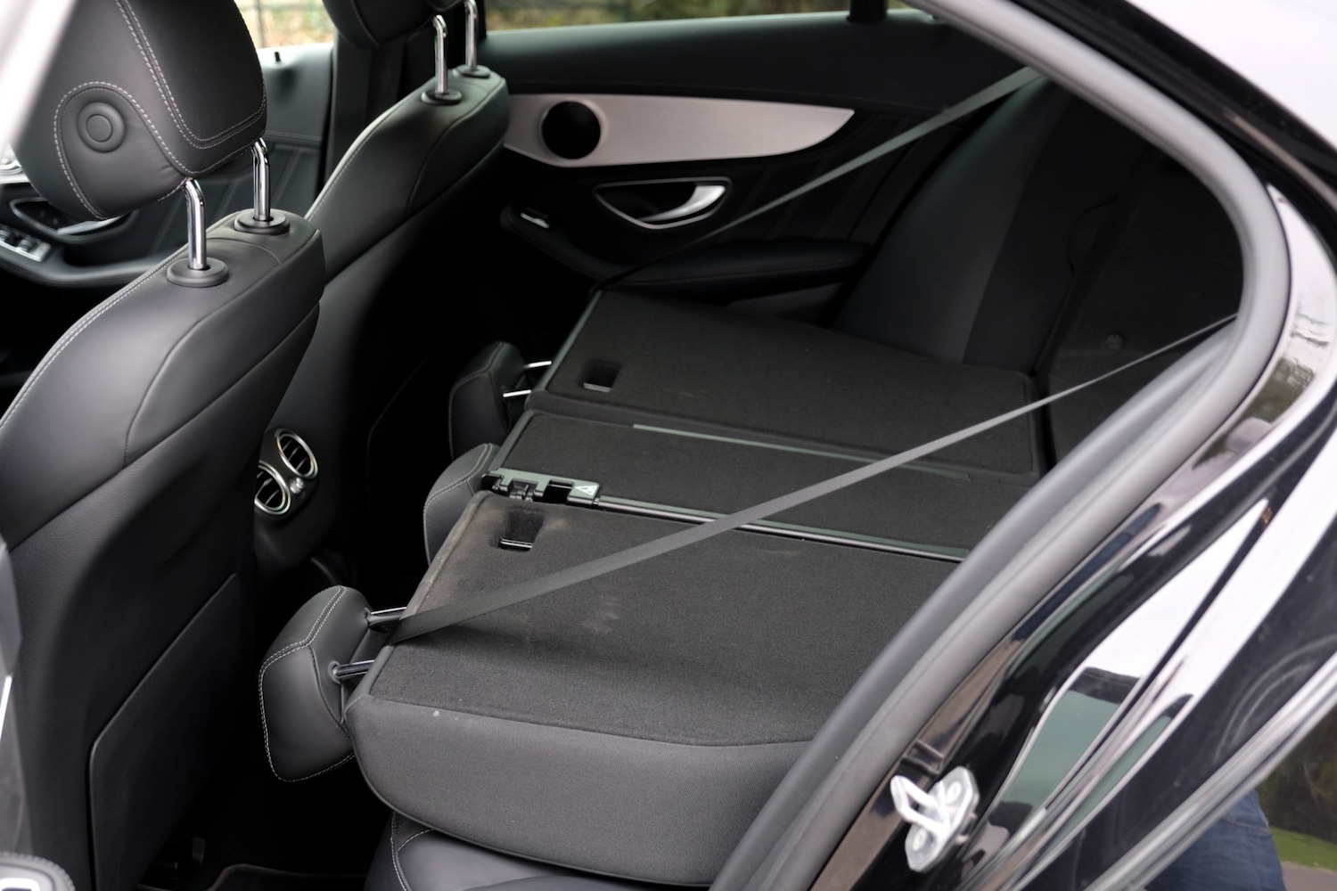 Used Mercedes-Benz C Class 2020 for sale - 76082580: Photo 67