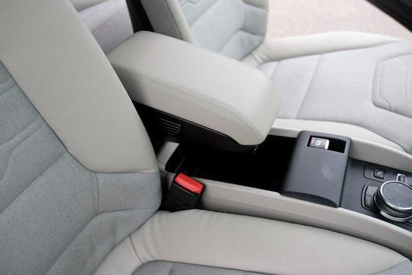 Used BMW i3 2018 for sale - 75649717: Photo 38