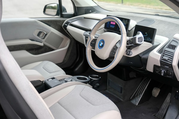 Used BMW i3 2018 for sale - 75649717: Photo 39