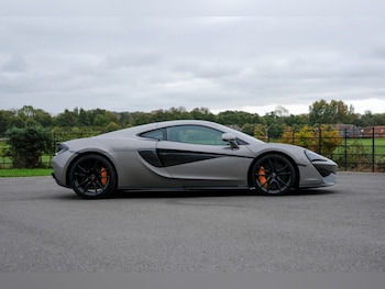 Used McLaren 570GT 2019 for sale - 76130937: Photo 2