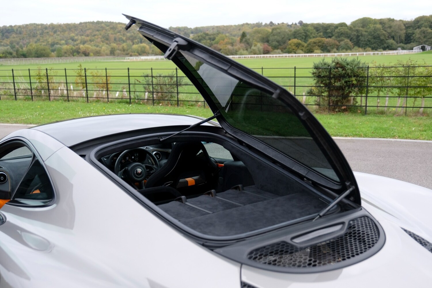 Used McLaren 570GT 2019 for sale - 76130937: Photo 66