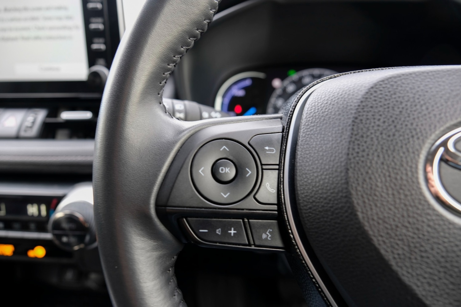 Used Toyota RAV4 2021 for sale - 76391572: Photo 23