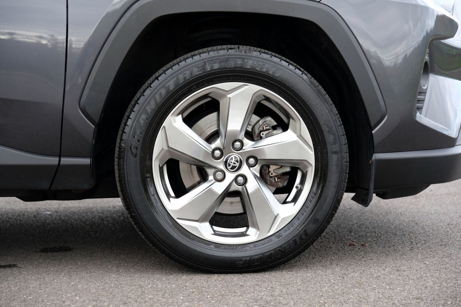 Used Toyota RAV4 2021 for sale - 76391572: Photo 42