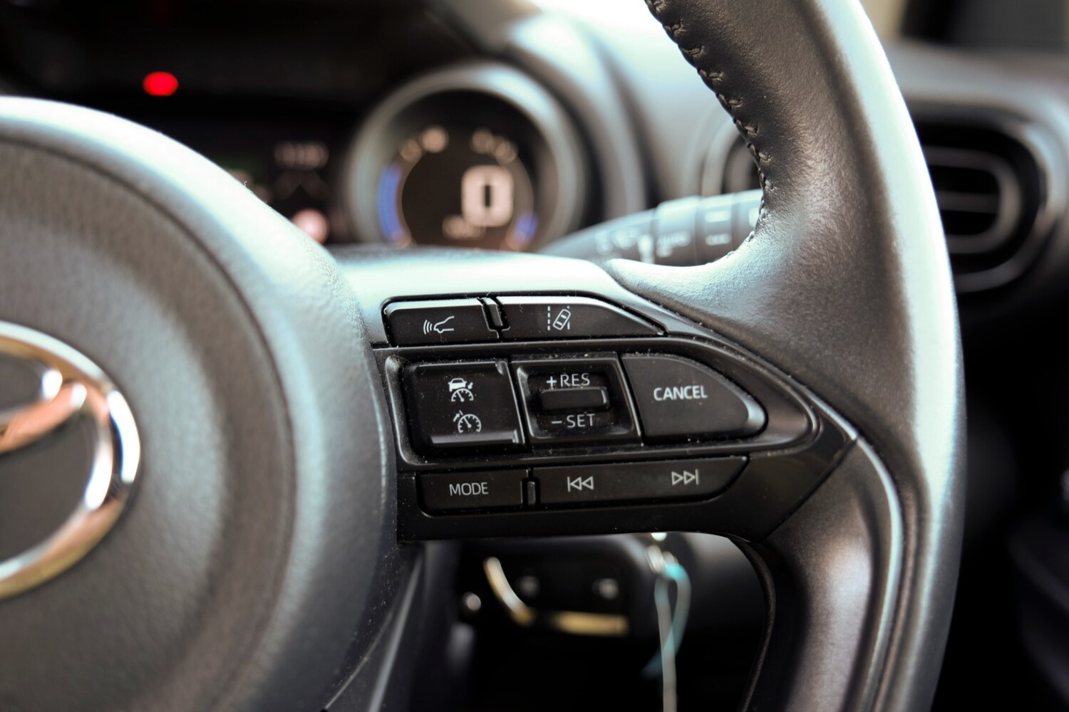 Used Toyota Yaris 2023 for sale - 77962378: Photo 22