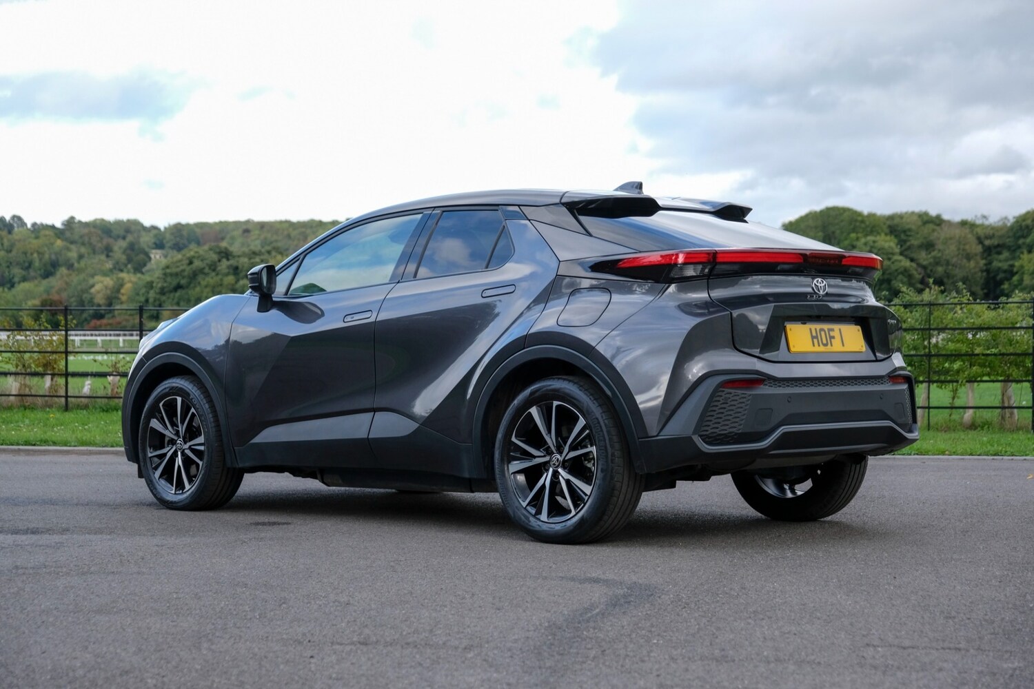 Used Toyota C-HR 2024 for sale - 75932247: Photo 10
