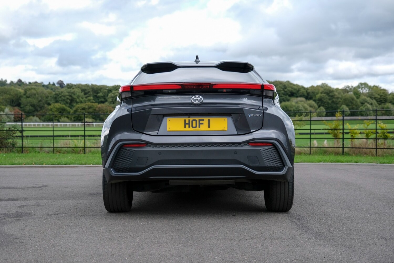 Used Toyota C-HR 2024 for sale - 75932247: Photo 11