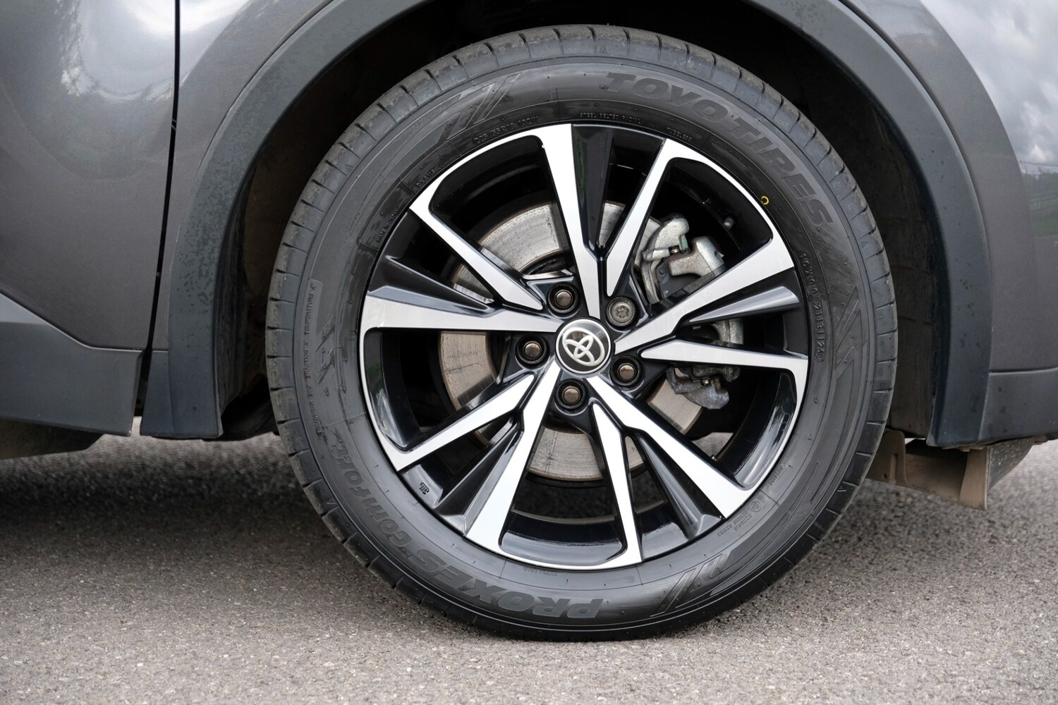 Used Toyota C-HR 2024 for sale - 75932247: Photo 33