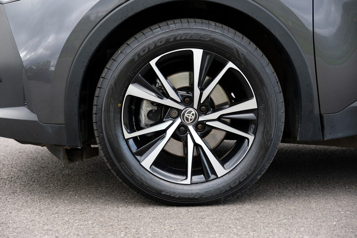 Used Toyota C-HR 2024 for sale - 75932247: Photo 60