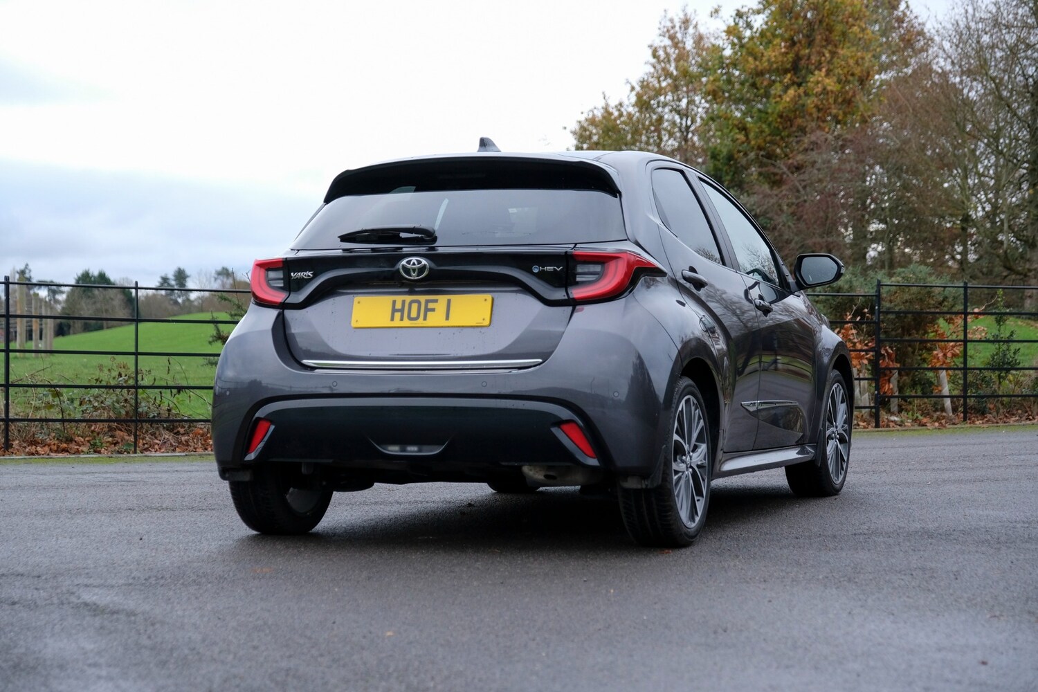 Used Toyota Yaris 2024 for sale - 76692832: Photo 12