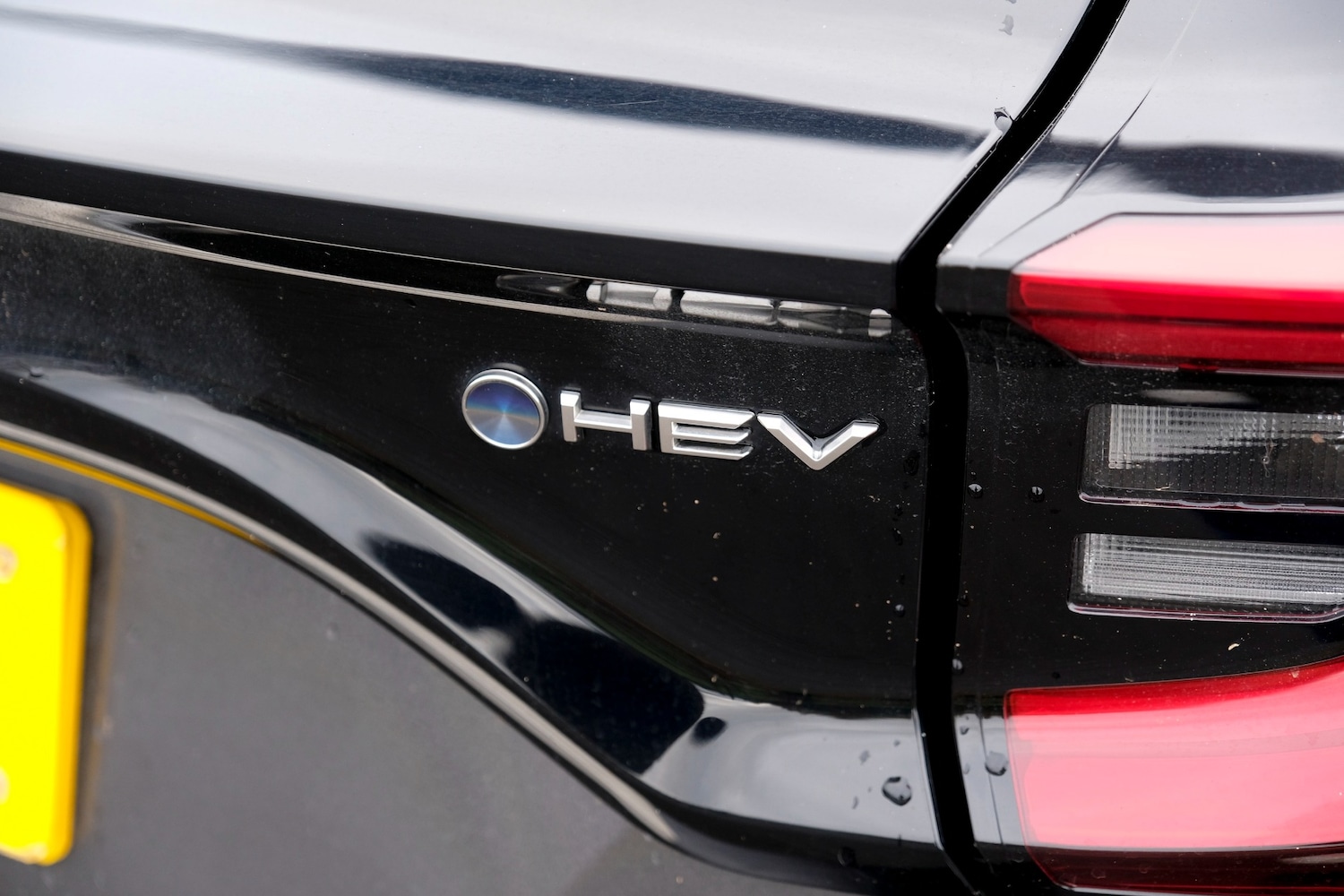 Used Toyota Yaris 2024 for sale - 76692832: Photo 25