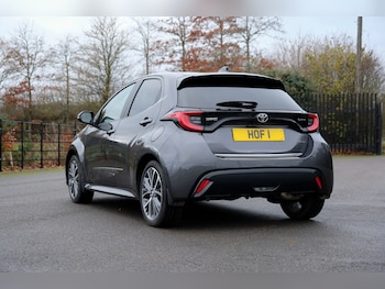 Used Toyota Yaris 2024 for sale - 76692832: Photo