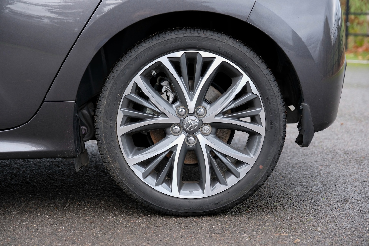 Used Toyota Yaris 2024 for sale - 76692832: Photo 42