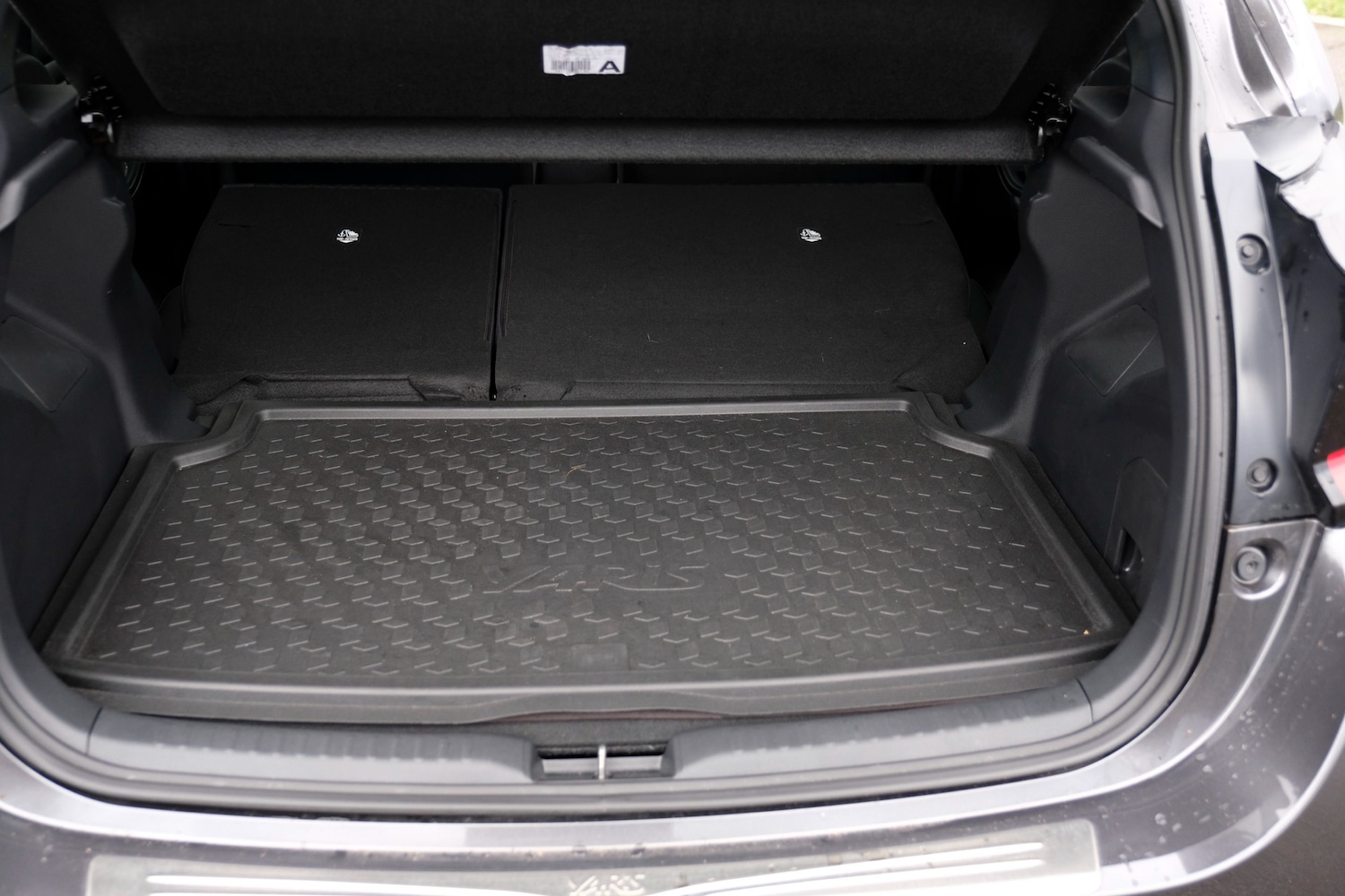 Used Toyota Yaris 2024 for sale - 76692832: Photo 49