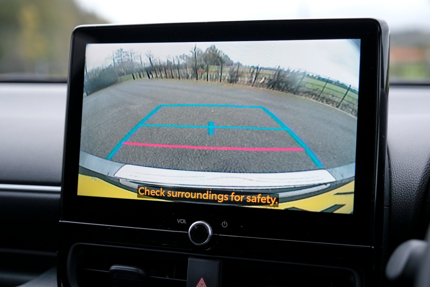 Used Toyota Yaris 2024 for sale - 76692832: Photo 73