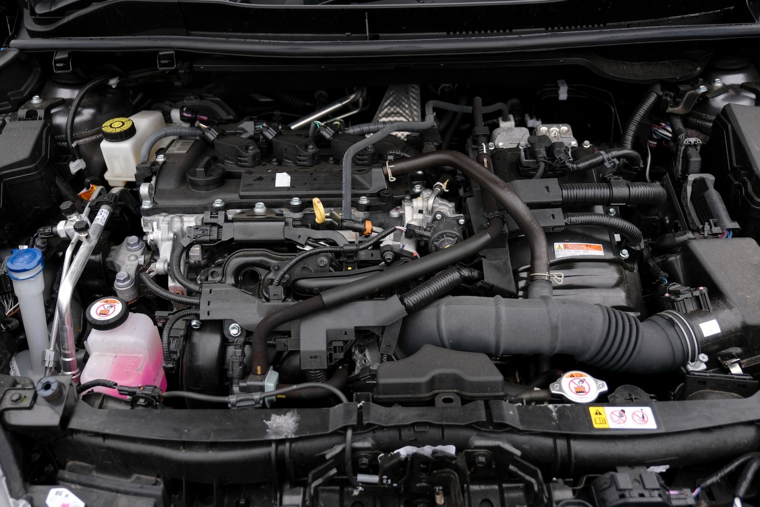 Used Toyota Yaris 2024 for sale - 76692832: Photo 79