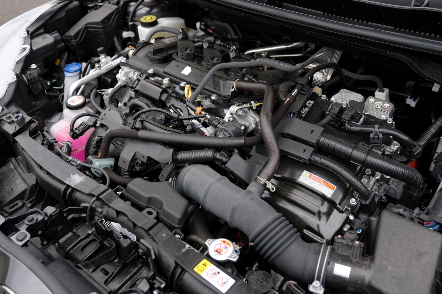 Used Toyota Yaris 2024 for sale - 76692832: Photo 81